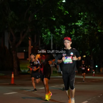 Runner Photo 3570518