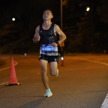 Runner Photo 3570570