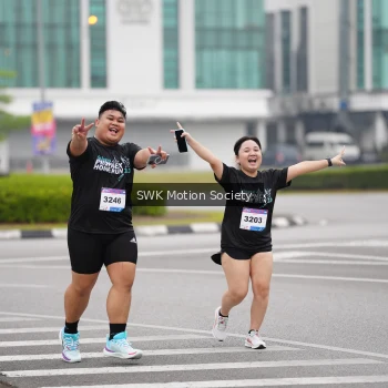 Runner Photo 3570635