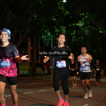 Runner Photo 3570681
