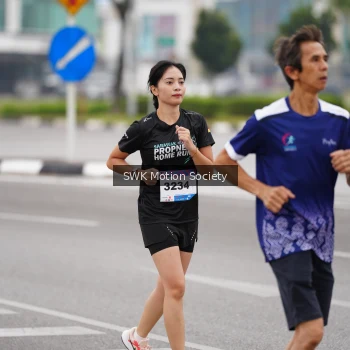 Runner Photo 3570729