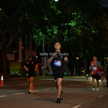 Runner Photo 3570805