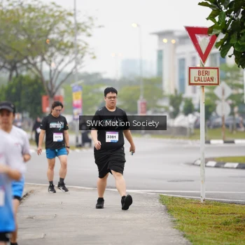 Runner Photo 3570811