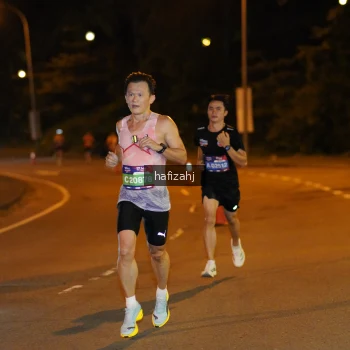 Runner Photo 3570865