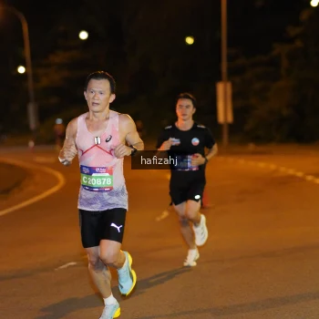 Runner Photo 3570881
