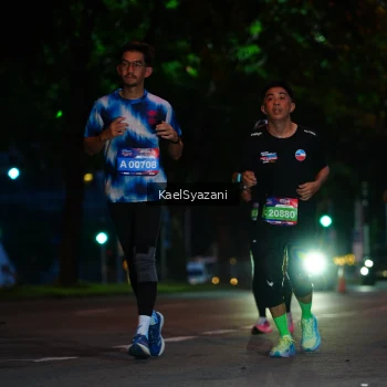 Runner Photo 3570893