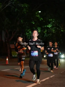 Runner Photo 3571030