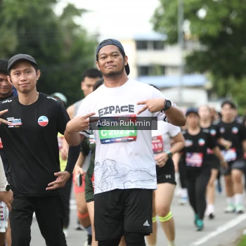 Runner Photo 3571035