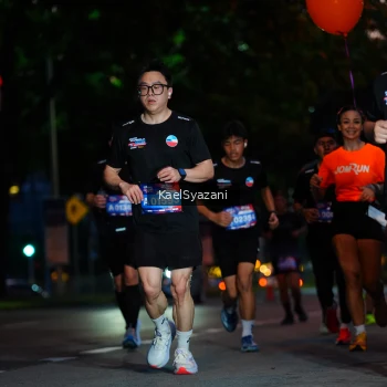 Runner Photo 3571037