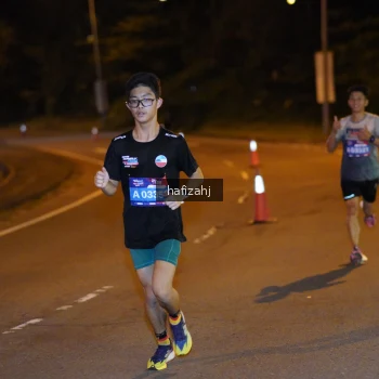Runner Photo 3571051