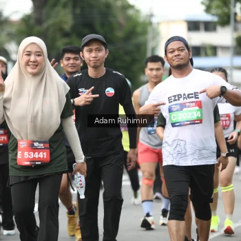 Runner Photo 3571055