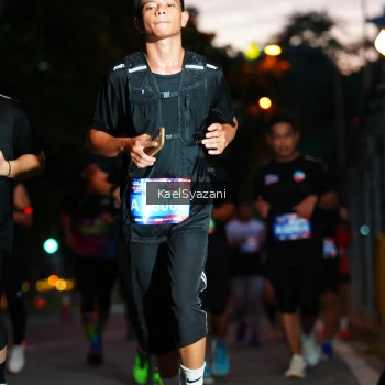 Runner Photo 3571101