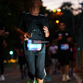 Runner Photo 3571102