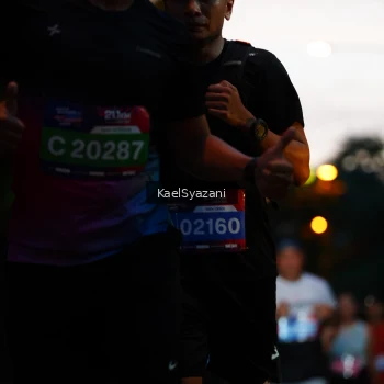 Runner Photo 3571119