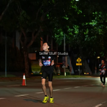 Runner Photo 3571134
