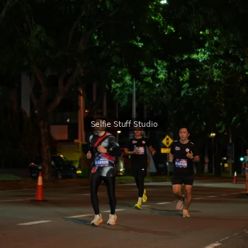 Runner Photo 3571135