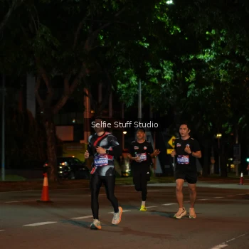 Runner Photo 3571141