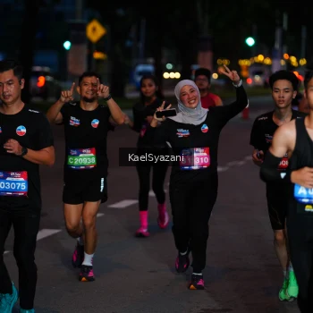 Runner Photo 3571148