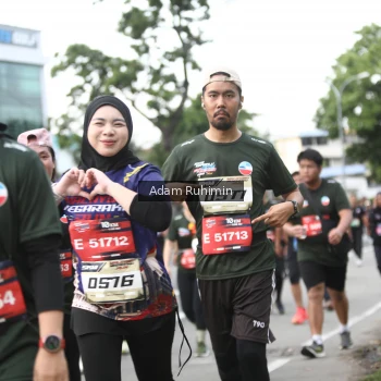 Runner Photo 3571151