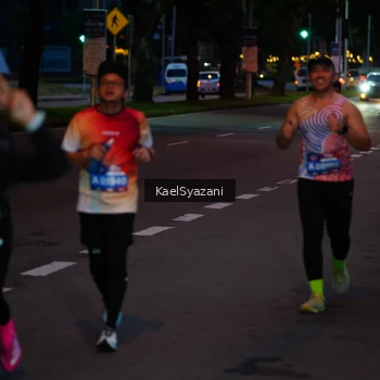 Runner Photo 3571155