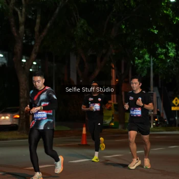 Runner Photo 3571185