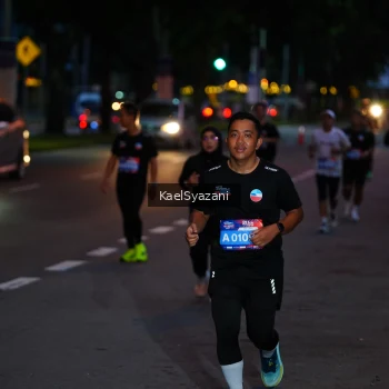 Runner Photo 3571216