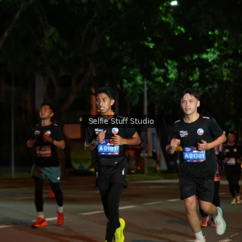 Runner Photo 3571275