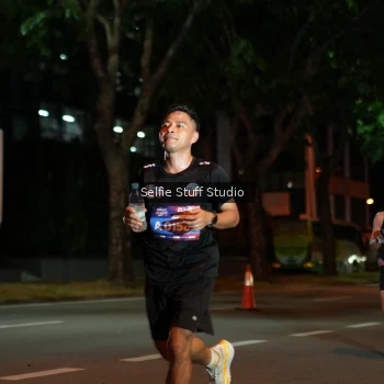 Runner Photo 3571343