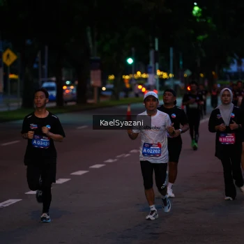 Runner Photo 3571375