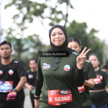 Runner Photo 3571396