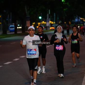 Runner Photo 3571424