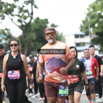 Runner Photo 3571431