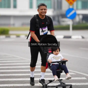 Runner Photo 3571432