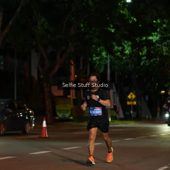 Runner Photo 3571444