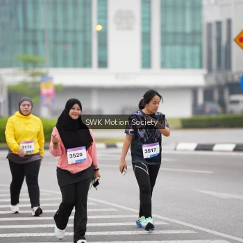 Runner Photo 3571445
