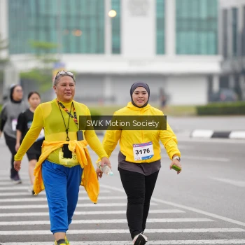 Runner Photo 3571496