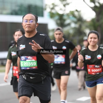 Runner Photo 3571596