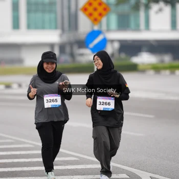 Runner Photo 3571617