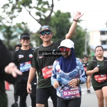 Runner Photo 3571693