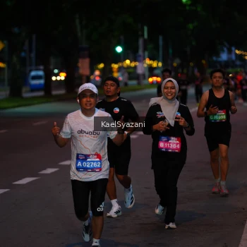 Runner Photo 3571705