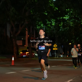 Runner Photo 3571706