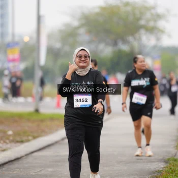 Runner Photo 3571763
