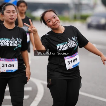 Runner Photo 3571819