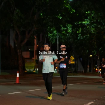 Runner Photo 3571834