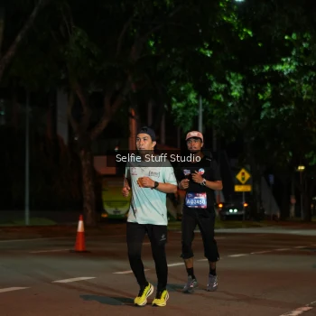 Runner Photo 3571868