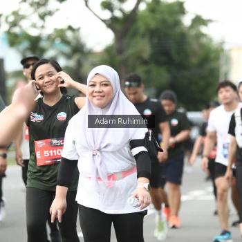 Runner Photo 3571894