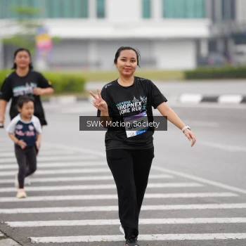 Runner Photo 3571946