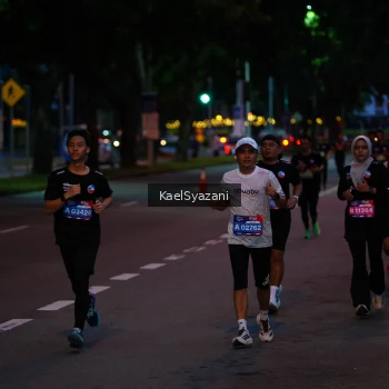 Runner Photo 3572099