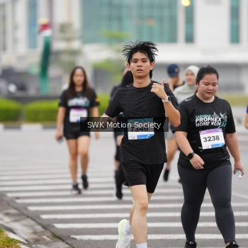 Runner Photo 3572251