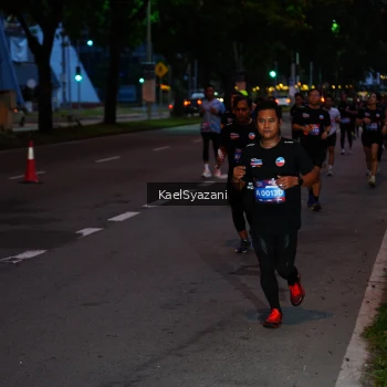 Runner Photo 3572284